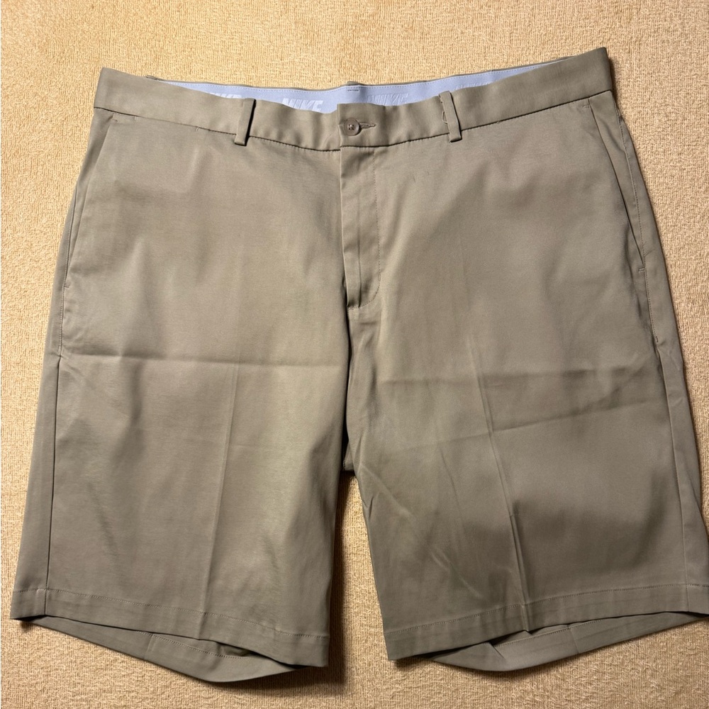 Nike Golf Men's Khaki Flat Front Shorts